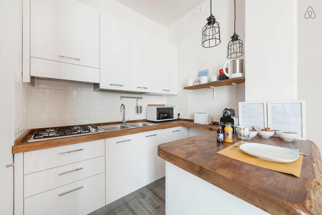 Bed & Breakfast In White Rom